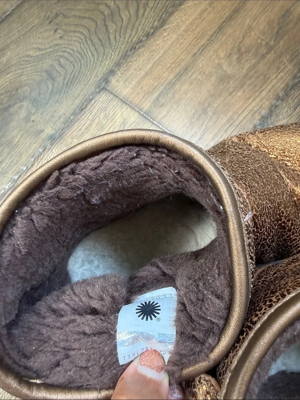 UGG shiny metallic